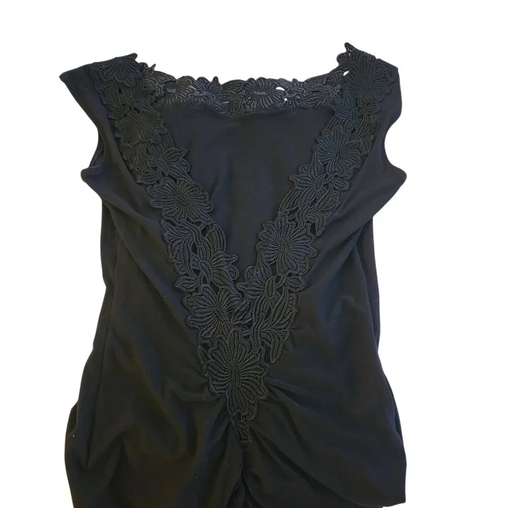 Cotton V-Neck Laced Bodycon Dress - Picture 9 of 9